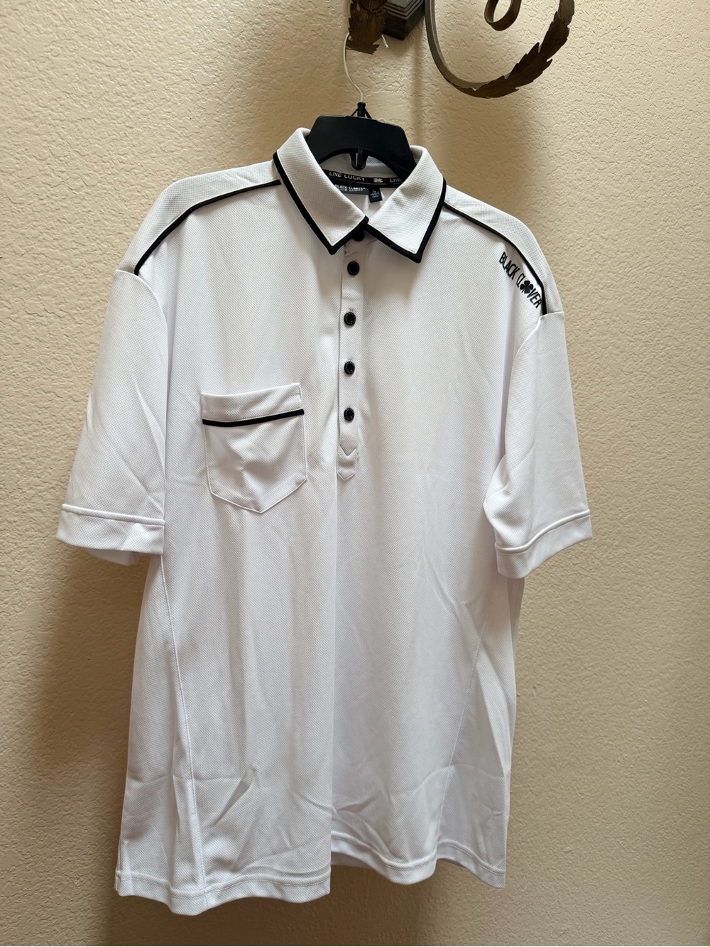 New.. Black Clover "Pocket Luck" White Men's Golf Polo Shirt..
